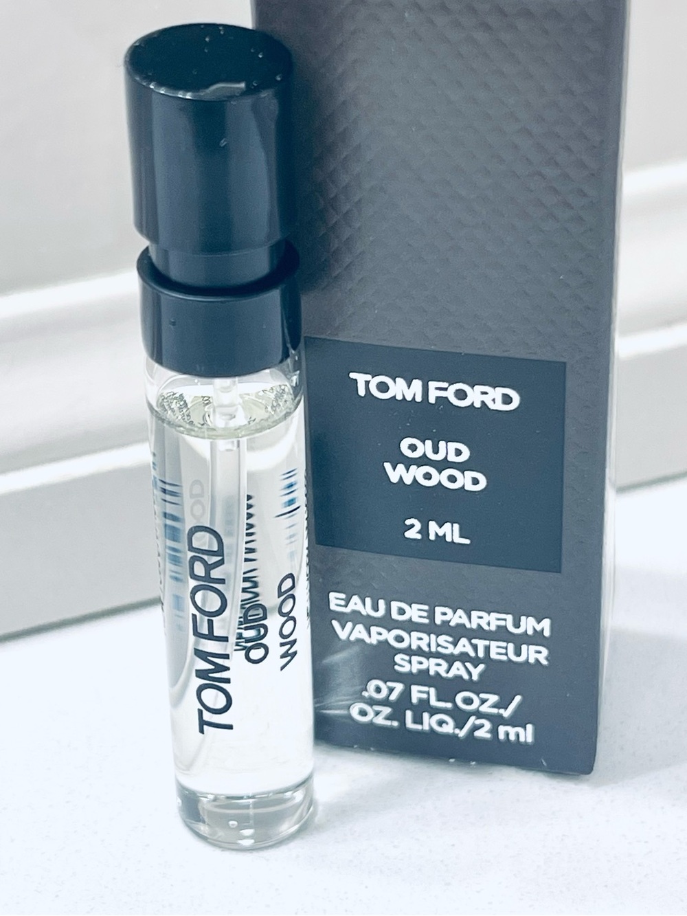 NEW! Tom Ford Oud Wood EDP mini NIB - Picture 2 of 4